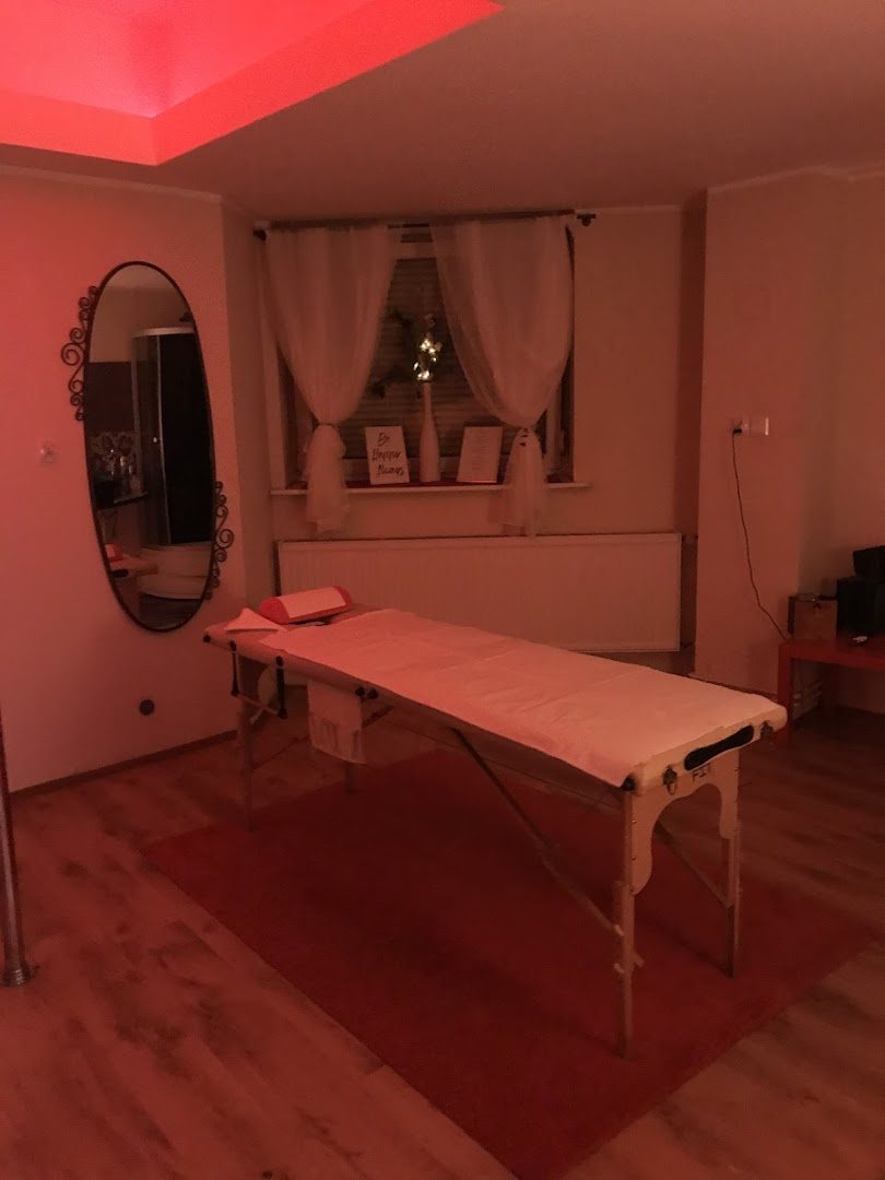 Salon Masażu Gąsiorowskich 10 - Erotic Massage in Pozna, Poland