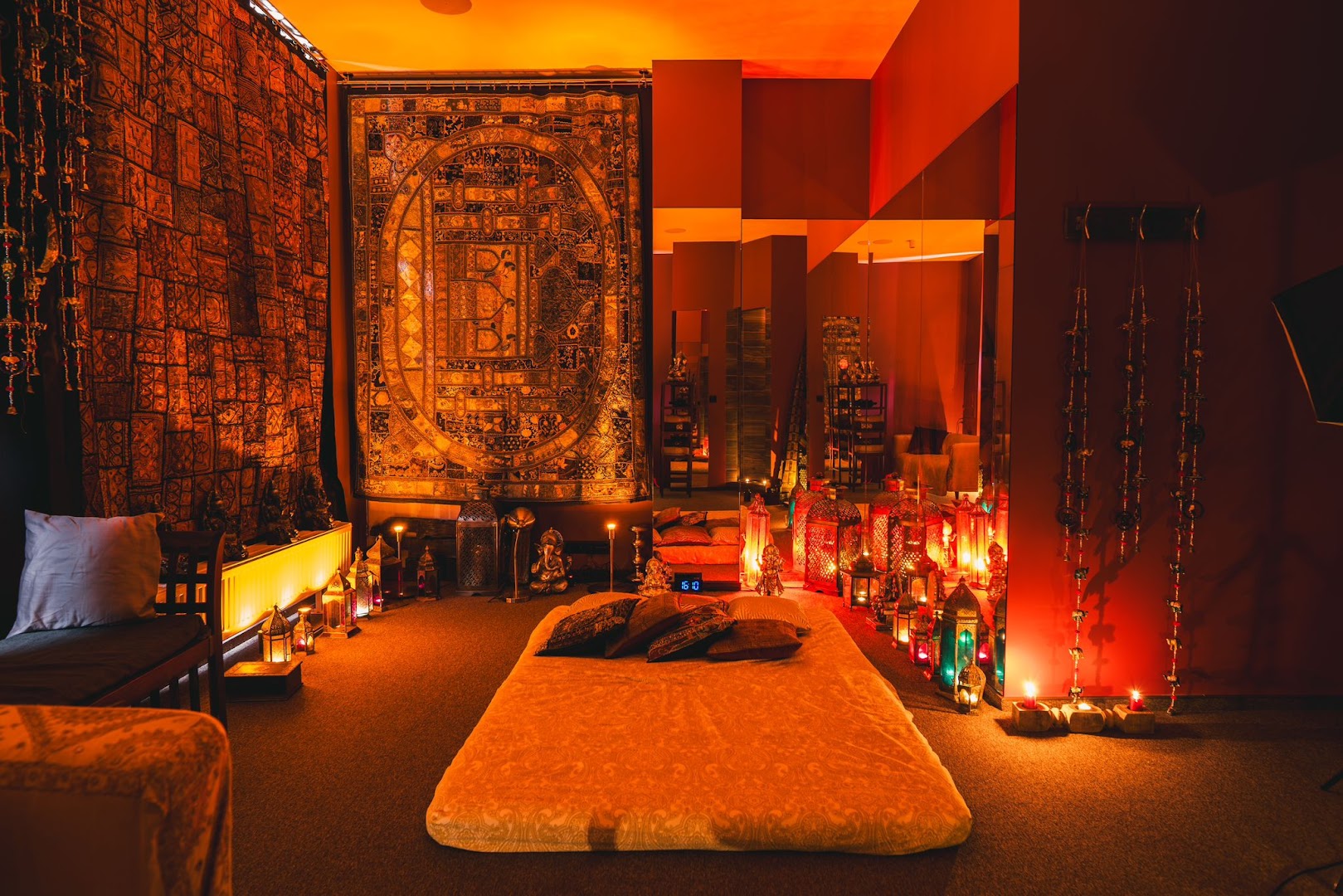 Blissful Massage Warsaw - Erotic Massage in Warsaw, Poland