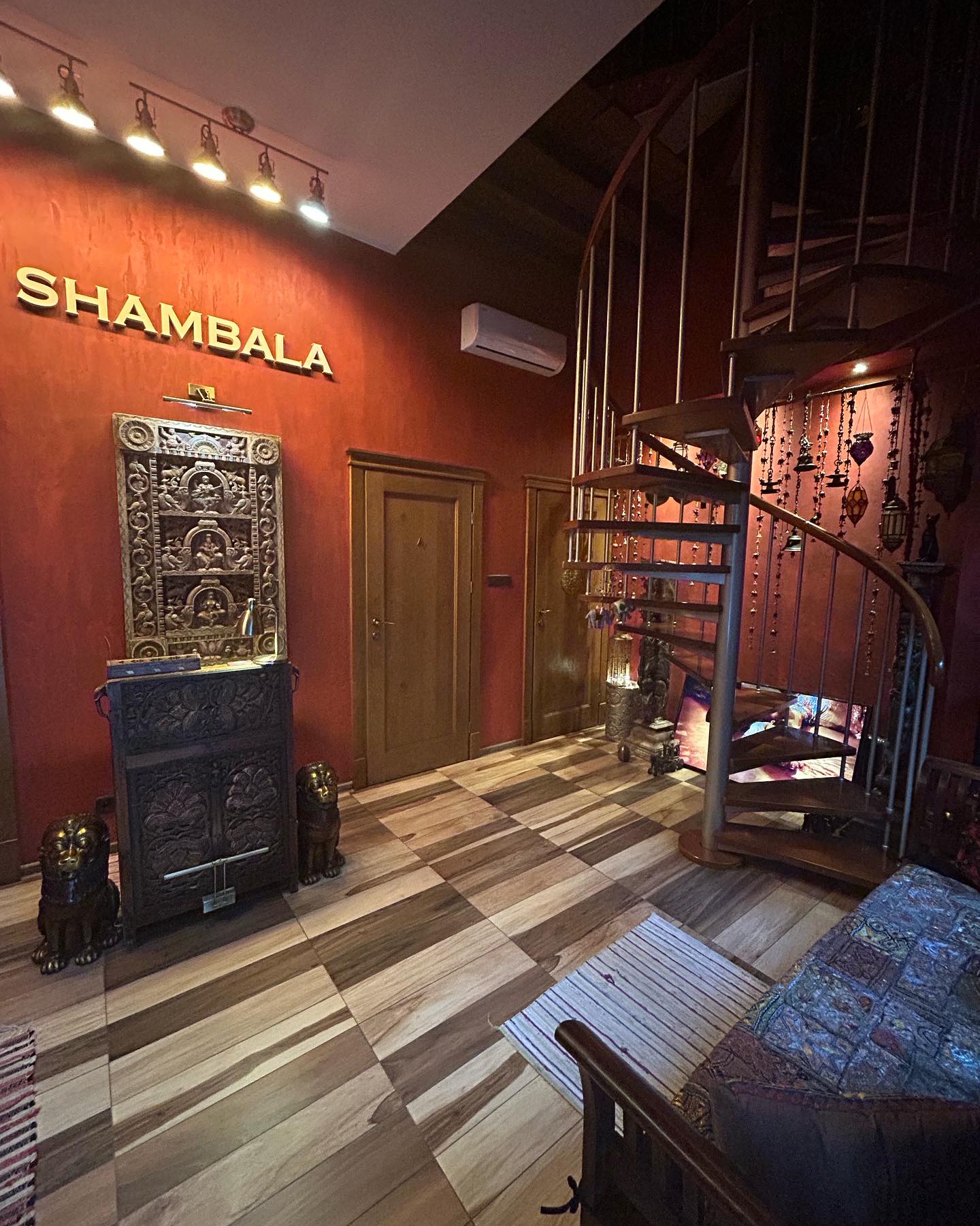 Shambala Erotic Massage Warsaw & Spa, Sauna, Tantra, Lingam - Erotic Massage in Warsaw, Poland