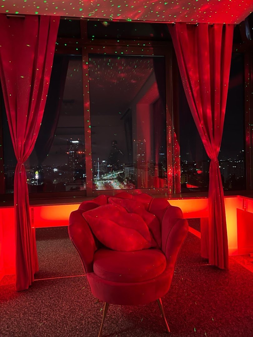 Sky Masaz - Erotic Massage in Warsaw, Poland