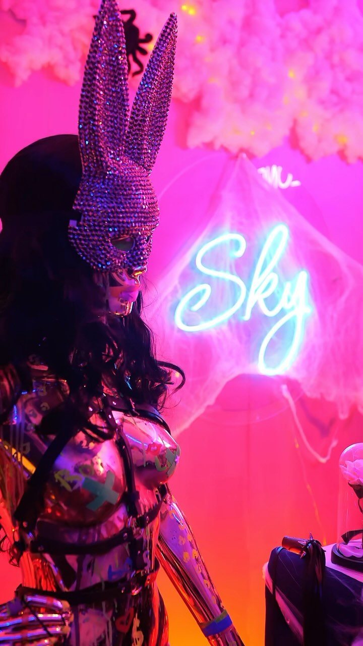 Sky Masaz - Erotic Massage in Warsaw, Poland