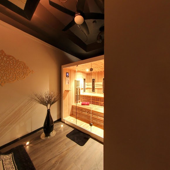 Tantric Paradise Spa - Erotic Massage in Warsaw, Poland