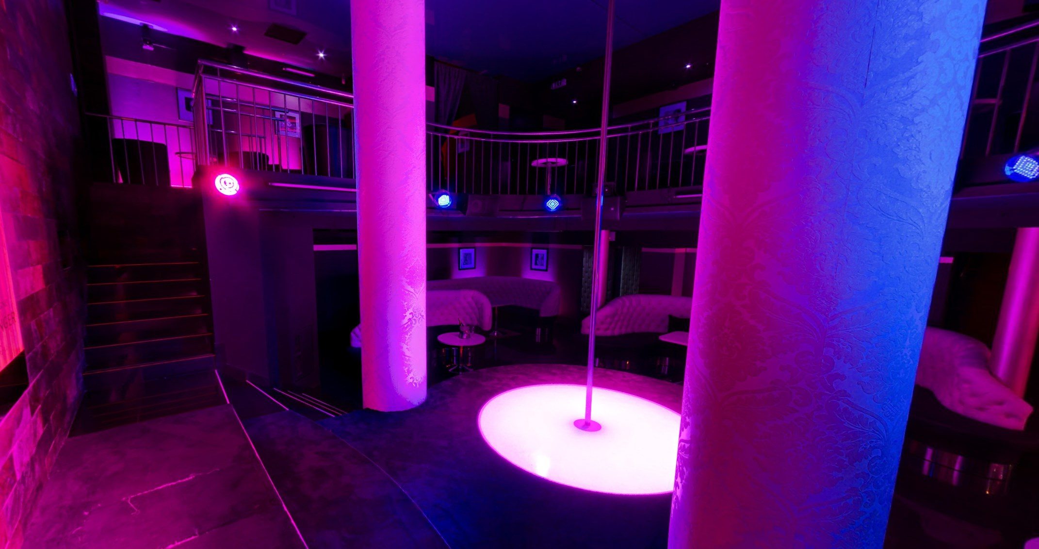 Hustler Gentlemen's Club - Nightclub in Warsaw, Poland