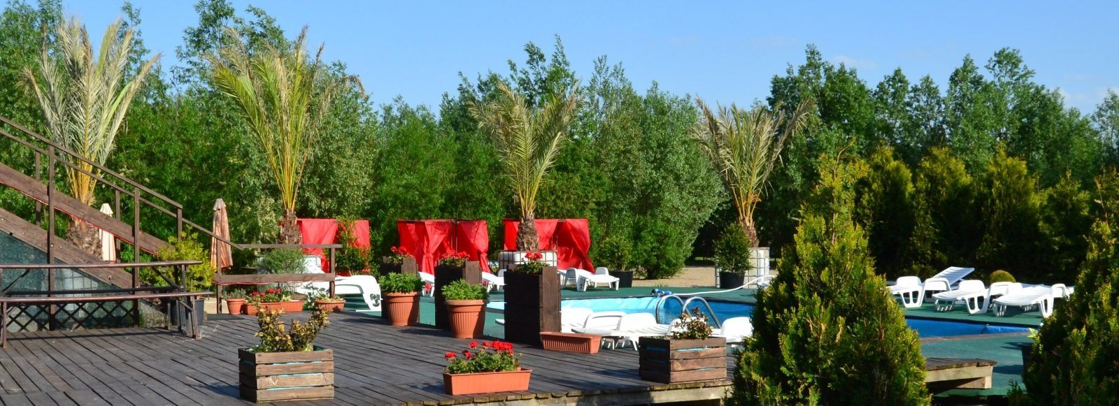 Jacuzzi Club & Resort - Swinger Club in Woc Awy, Poland