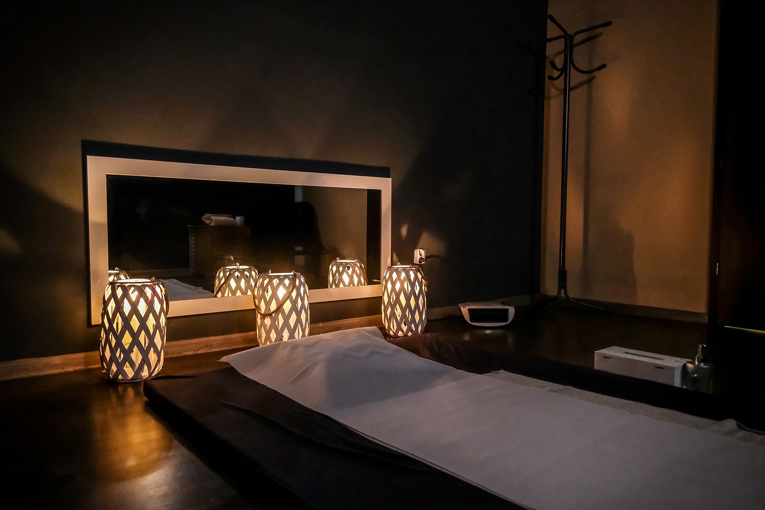 Nuru House - Erotic Massage in Wroc Aw, Poland