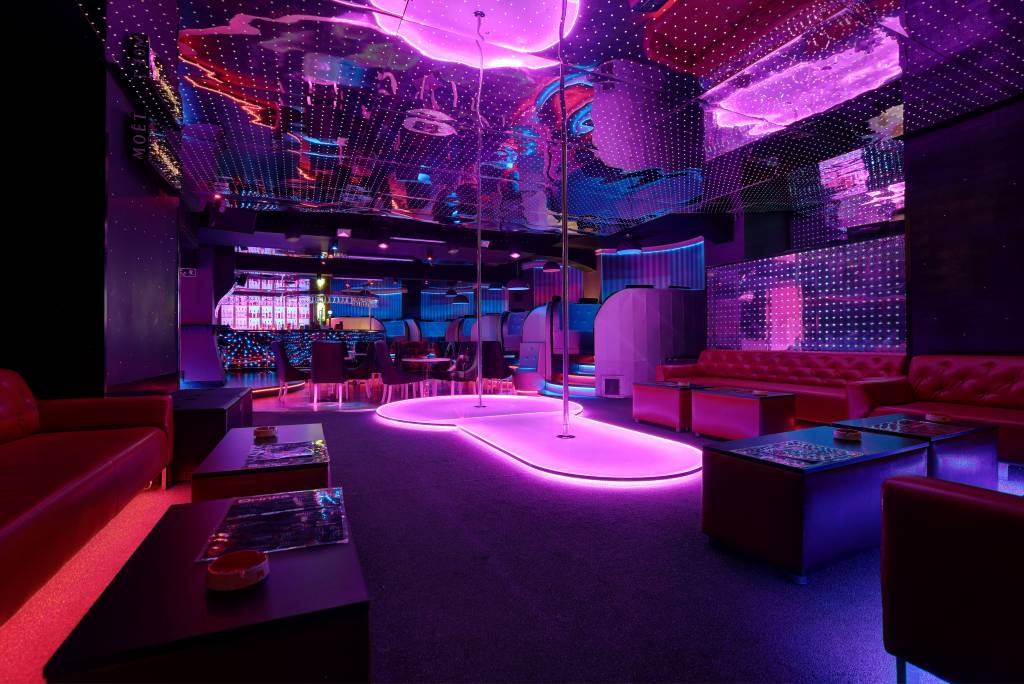 Club Sogo - Nightclub in Wroc Aw, Poland