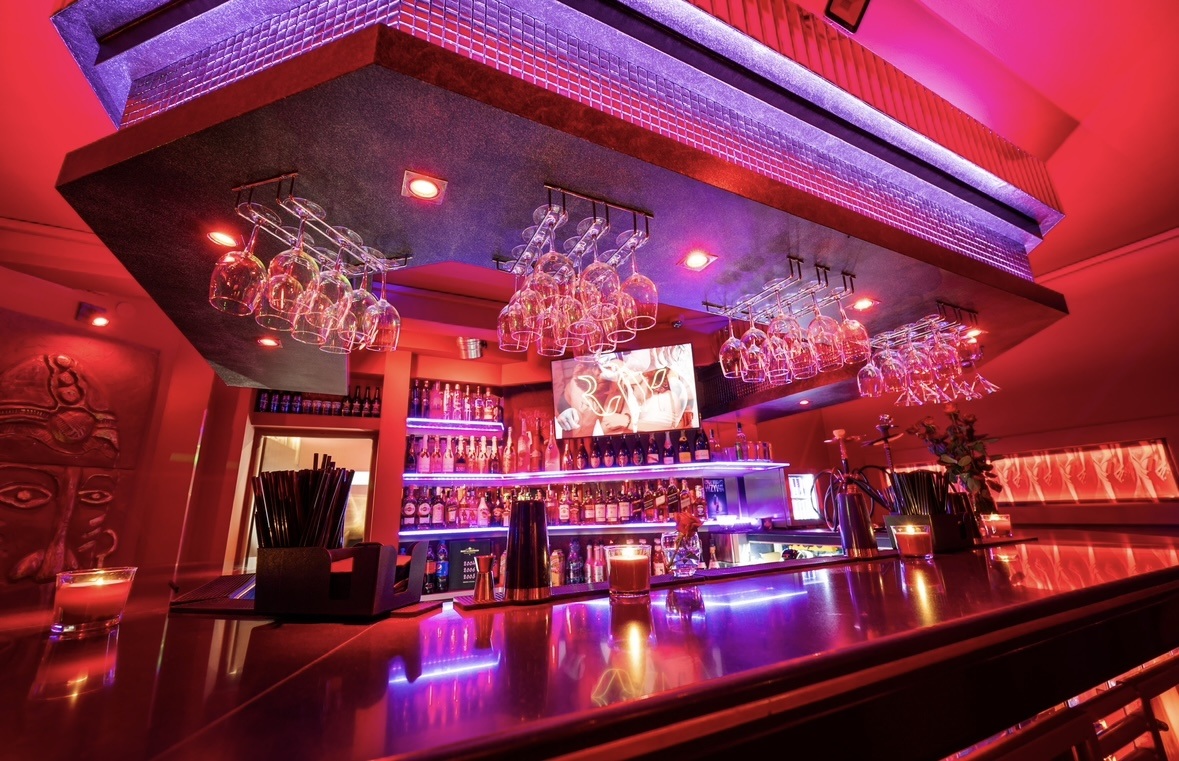 Ray Club Swingers Club Poznań - Swinger Club in Wysogotowo, Poland