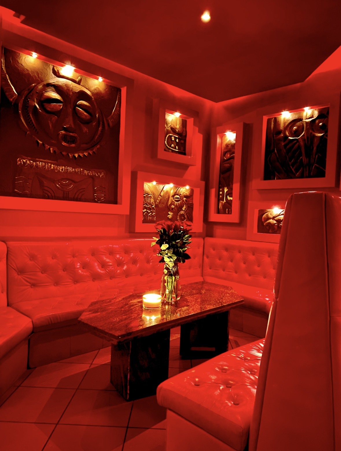 Ray Club Swingers Club Poznań - Swinger Club in Wysogotowo, Poland