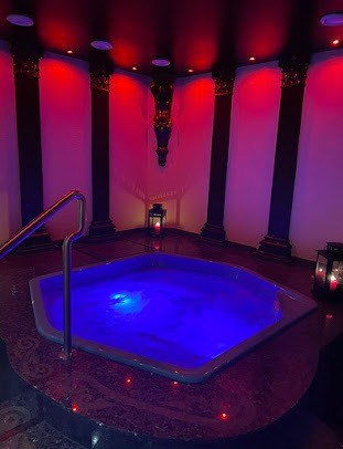 Ray Club Swingers Club Poznań - Swinger Club in Wysogotowo, Poland