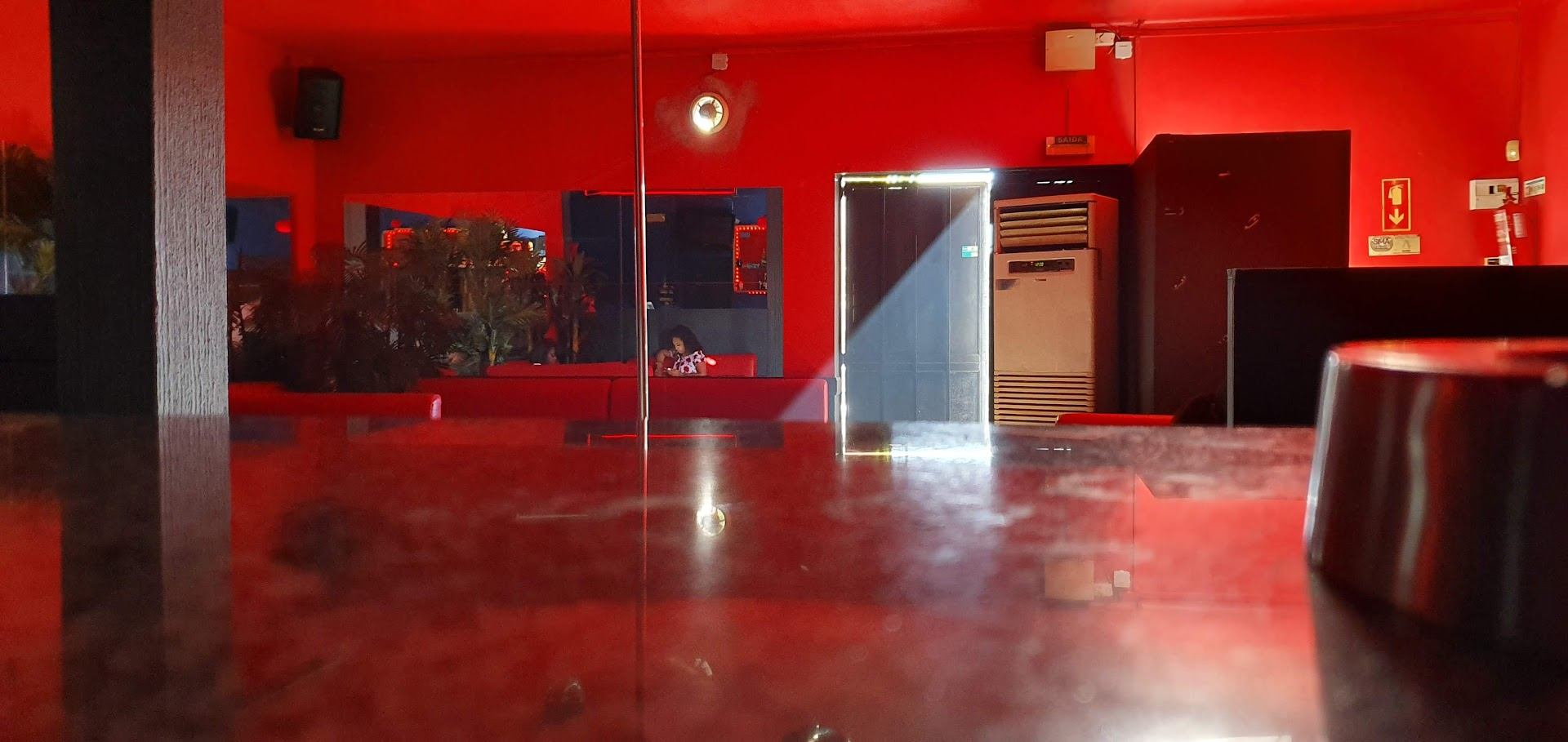 Kiss Bar - Nightclub in Agueda, Portugal