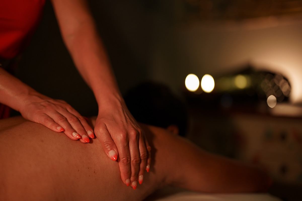Templo El Alibi - Erotic Massage in Alges, Portugal