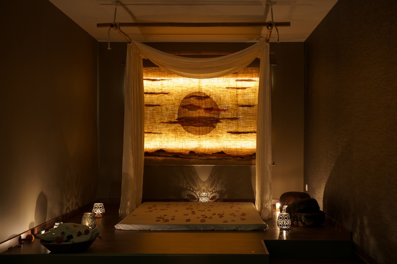 Templo El Alibi - Erotic Massage in Alges, Portugal