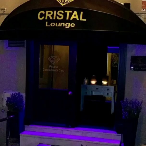 Crystal Lounge - Strip Club Cascais - Nightclub in Cascais, Portugal
