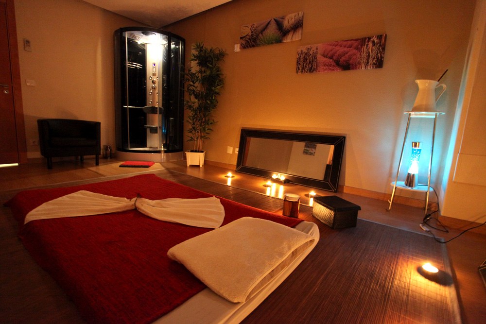 Tantric Moments - Lisbon Spa And Massage Center - Erotic Massage in Lisbon, Portugal