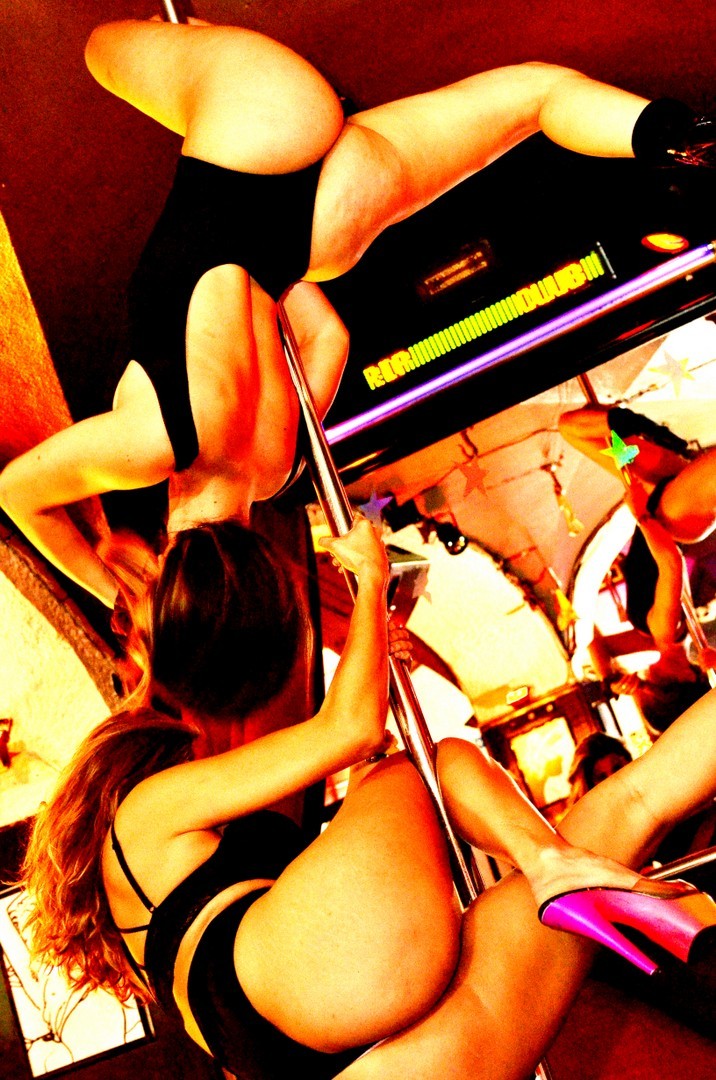 Ménage Strip Club - Nightclub in Lisbon, Portugal
