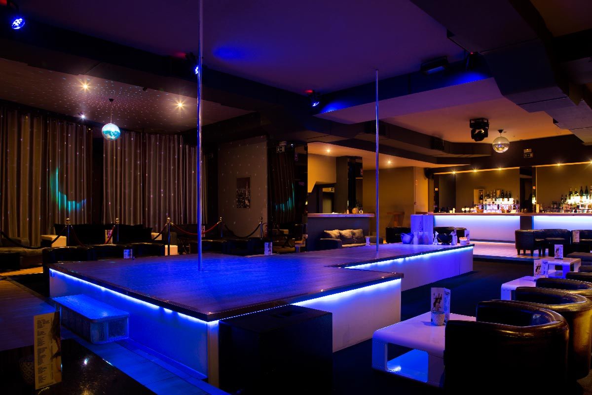 Royal Teaser - Strip Club - Nightclub in Portimao, Portugal