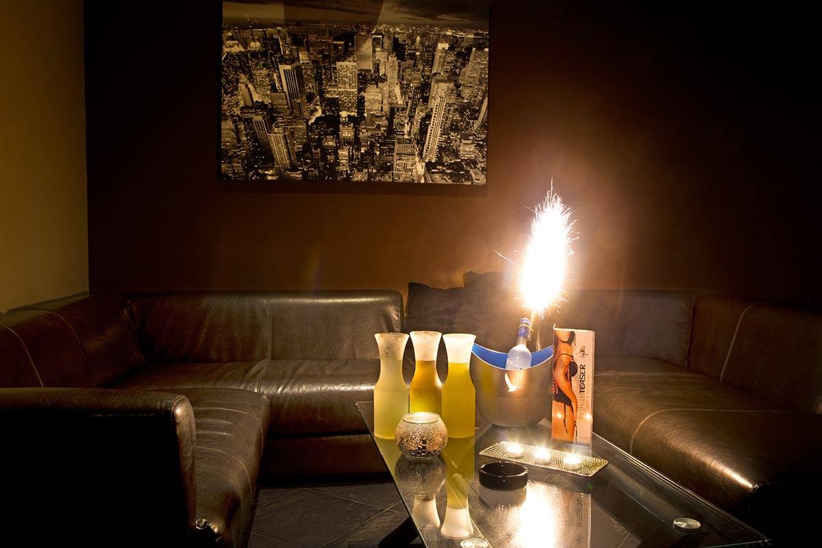 Royal Teaser - Strip Club - Nightclub in Portimao, Portugal