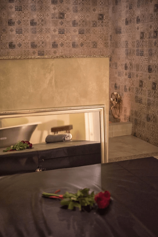 Eros Center Tantric And Sensual Massage - Erotic Massage in Porto, Portugal