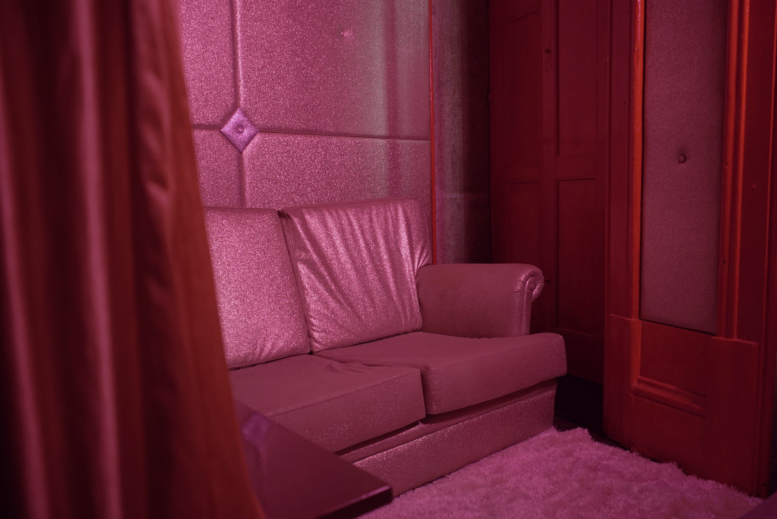 Life Strip Club - Melhor Club De Strip - Nightclub in Porto, Portugal