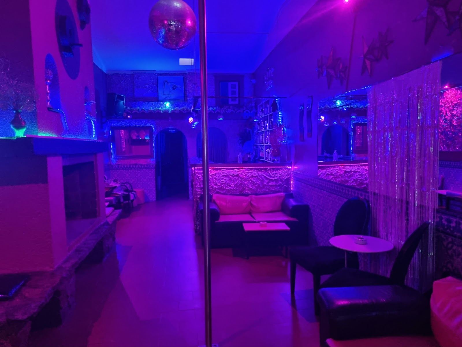 Pink Club - Nightclub in Sines, Portugal