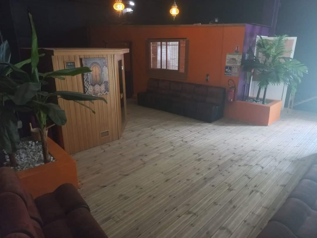 La Maison Des Filaos - Swinger Club in Saint Pierre, Reunion