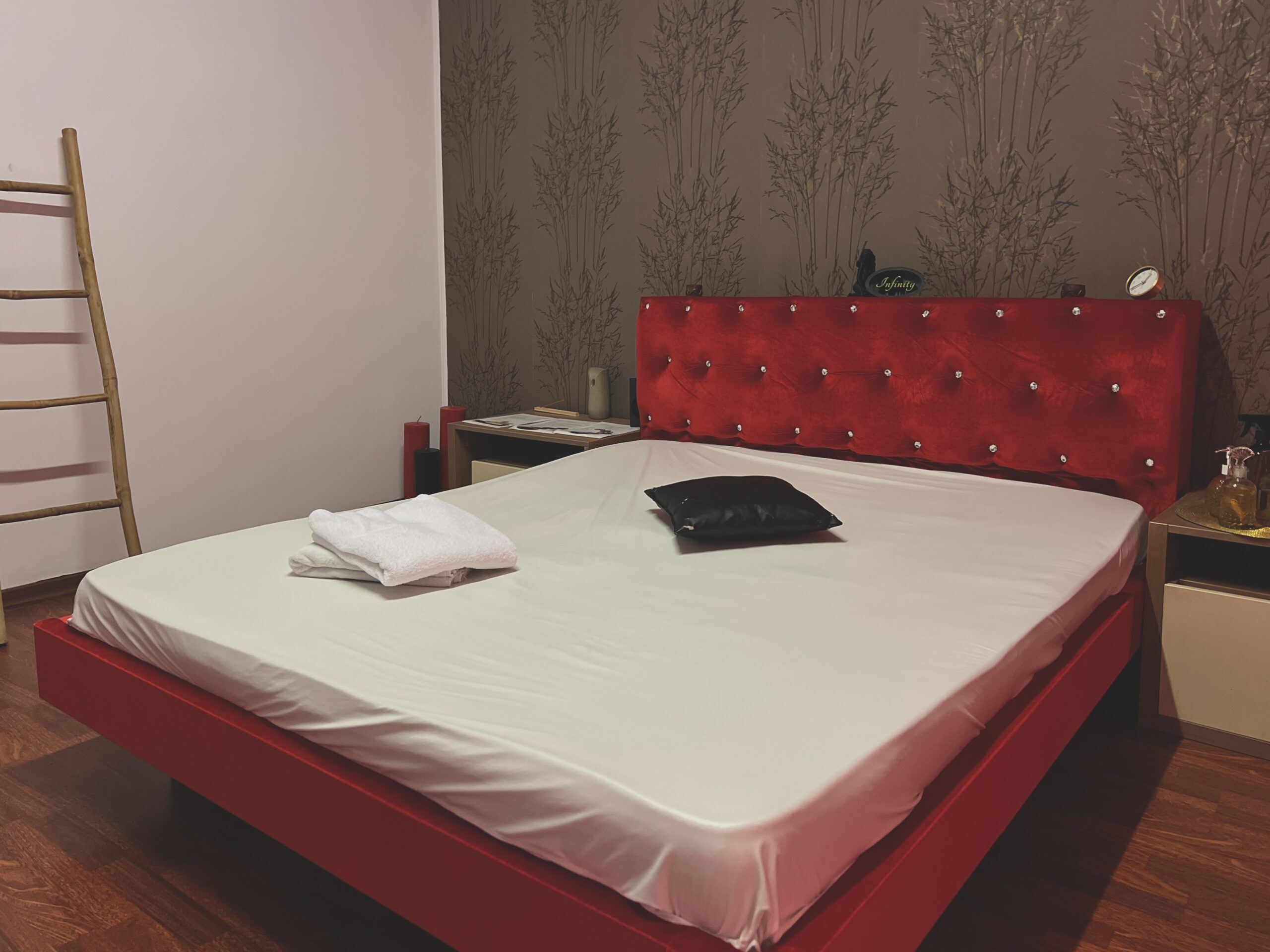Infinity Masaj - Erotic Massage in Bra Ov, Romania