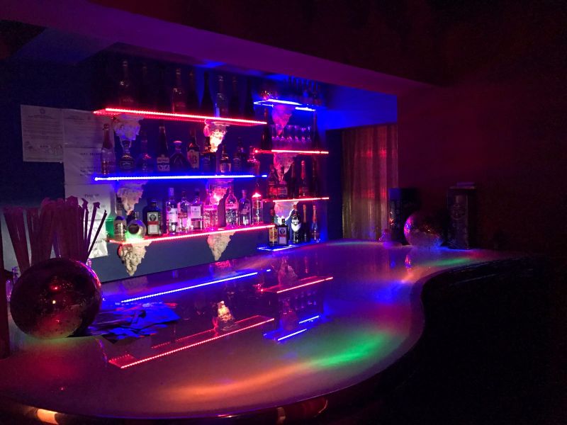 Night Club Iceberg - Nightclub in Bra Ov, Romania