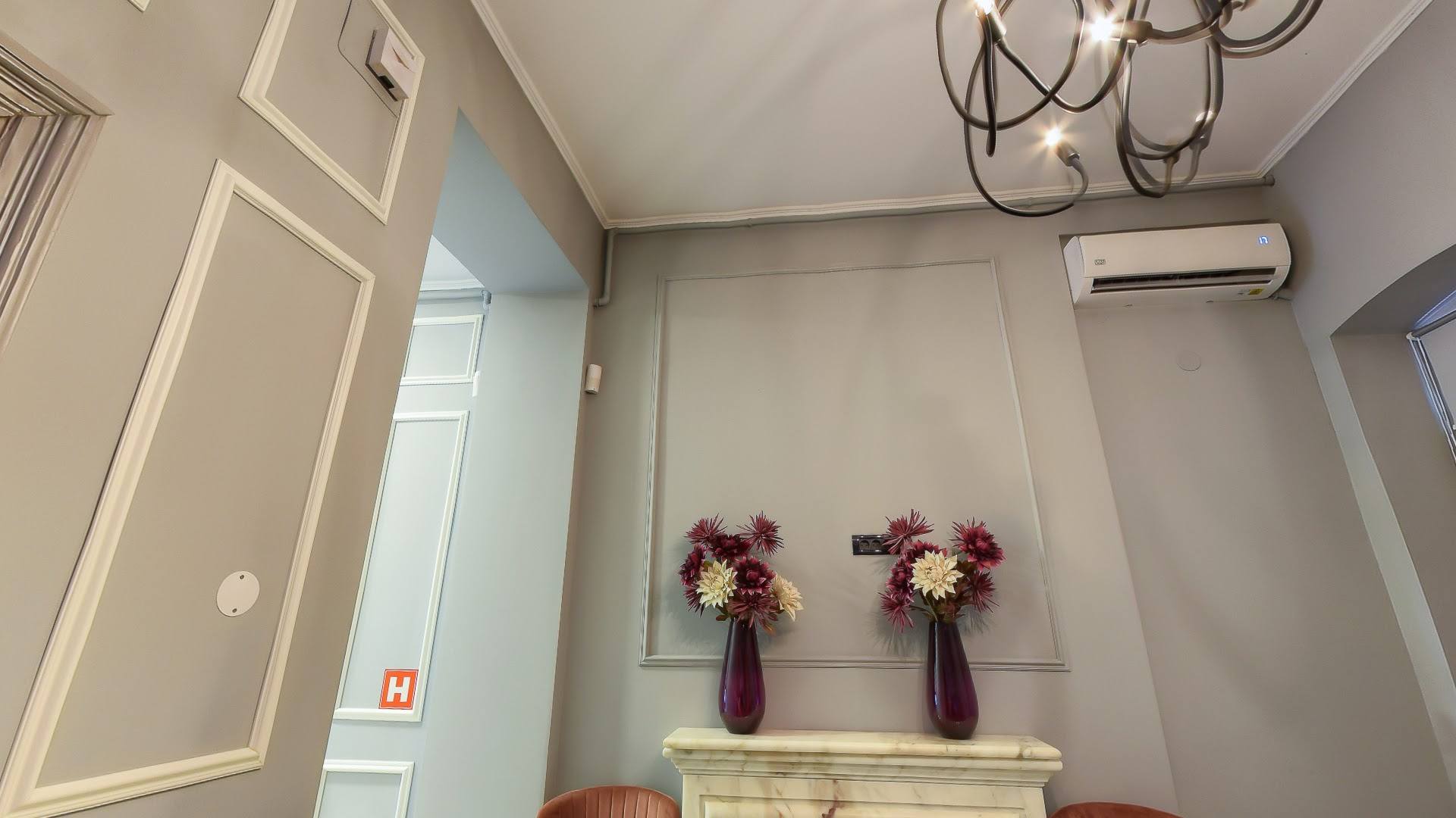 Black Velvet - Erotic Massage in Bucharest, Romania
