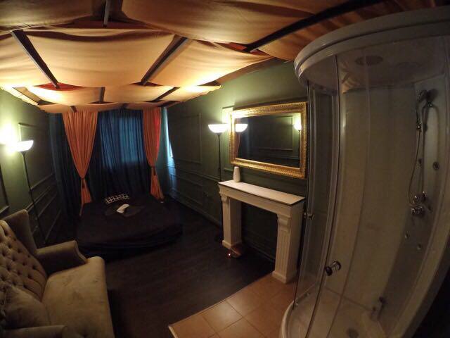 Exclusive - Erotic Massage in Bucharest, Romania