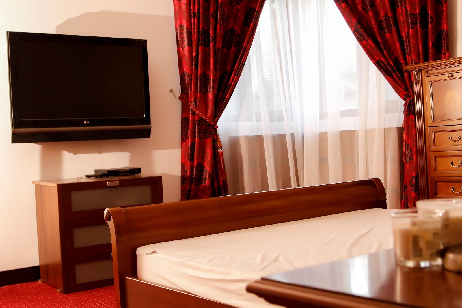 Royal Place - Erotic Massage in Bucharest, Romania
