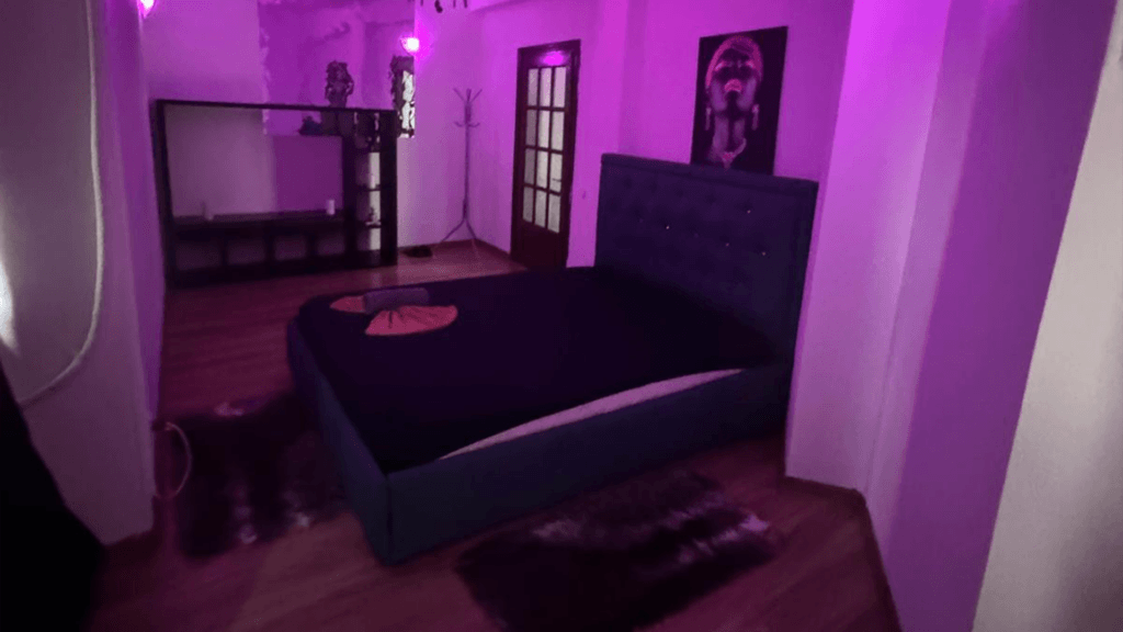 Salon Eros Massage - Erotic Massage in Bucharest, Romania