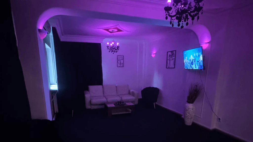 Salon Eros Massage - Erotic Massage in Bucharest, Romania