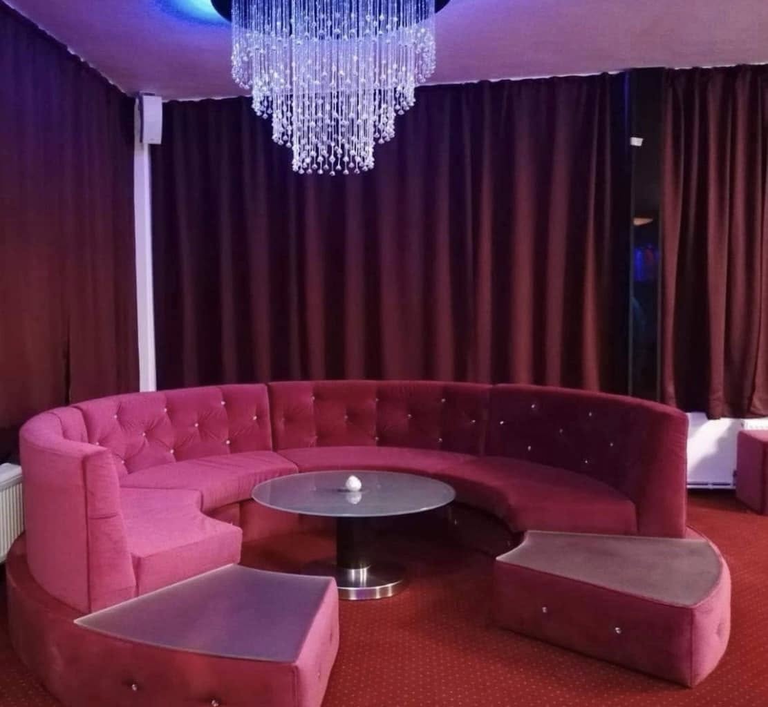 Cleopatra - Night Club & Masaj Erotic Oradea - Erotic Massage in Oradea, Romania