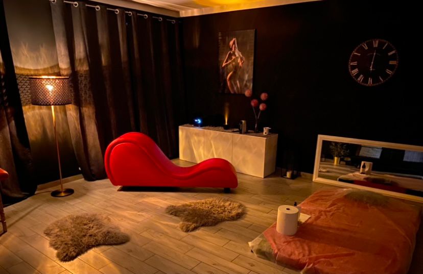 Luxury Massage - Erotic Massage in Targu Mure, Romania