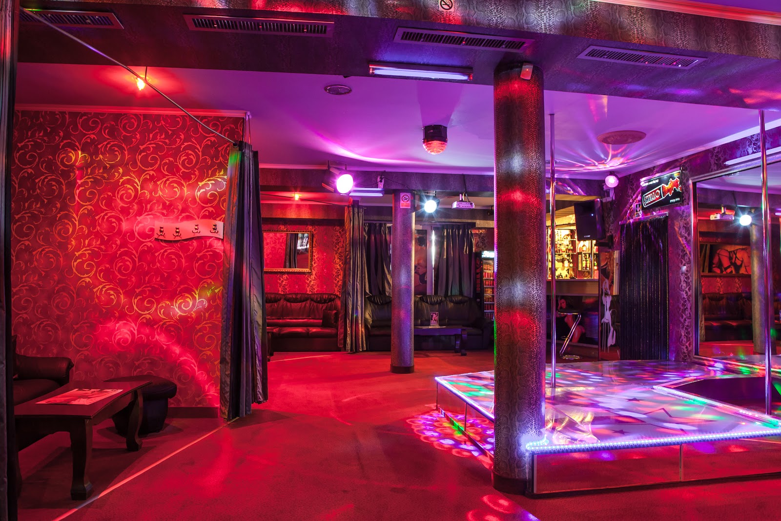 Xxl Club - Nightclub in Targu Mure, Romania