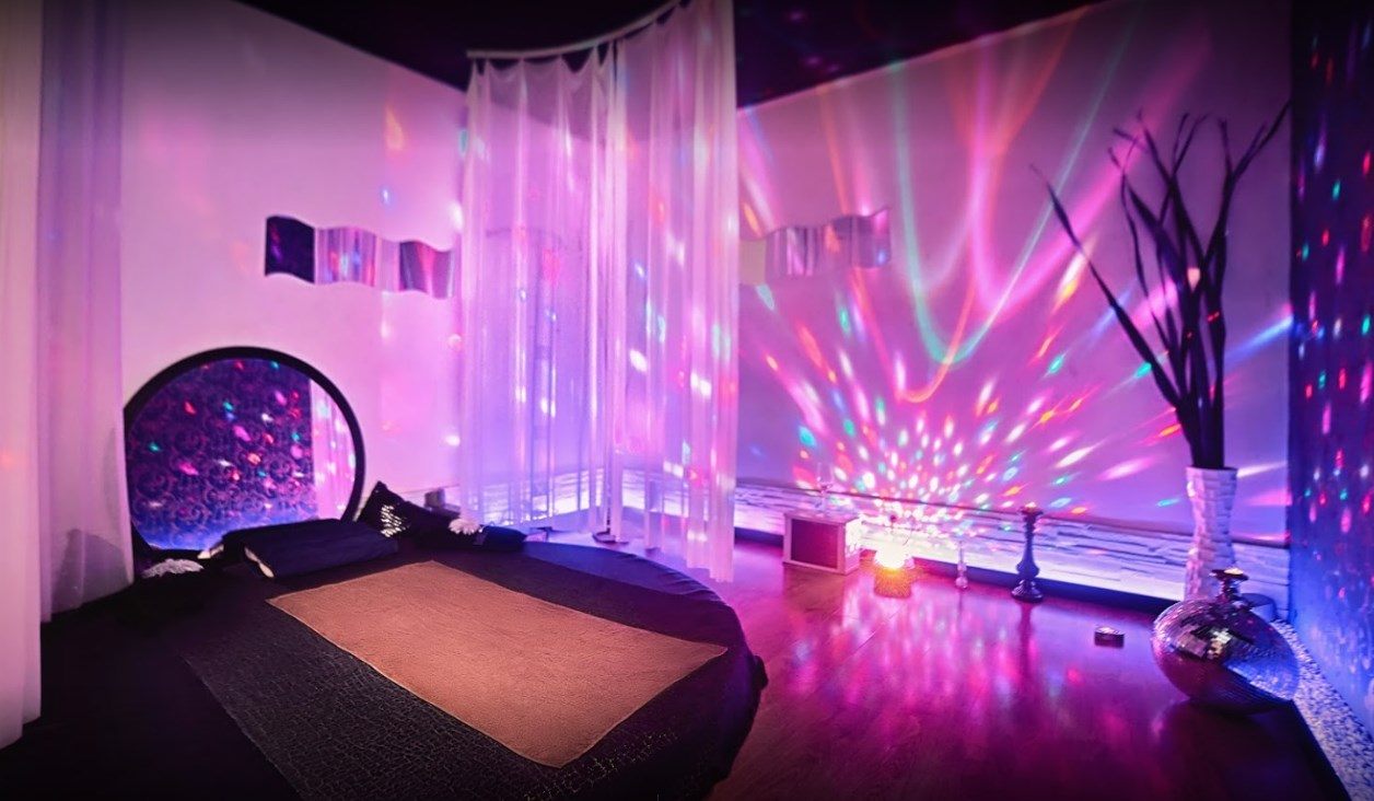 Salon Iulia - Masaj Erotic Timisoara - Erotic Massage in Timi Oara, Romania