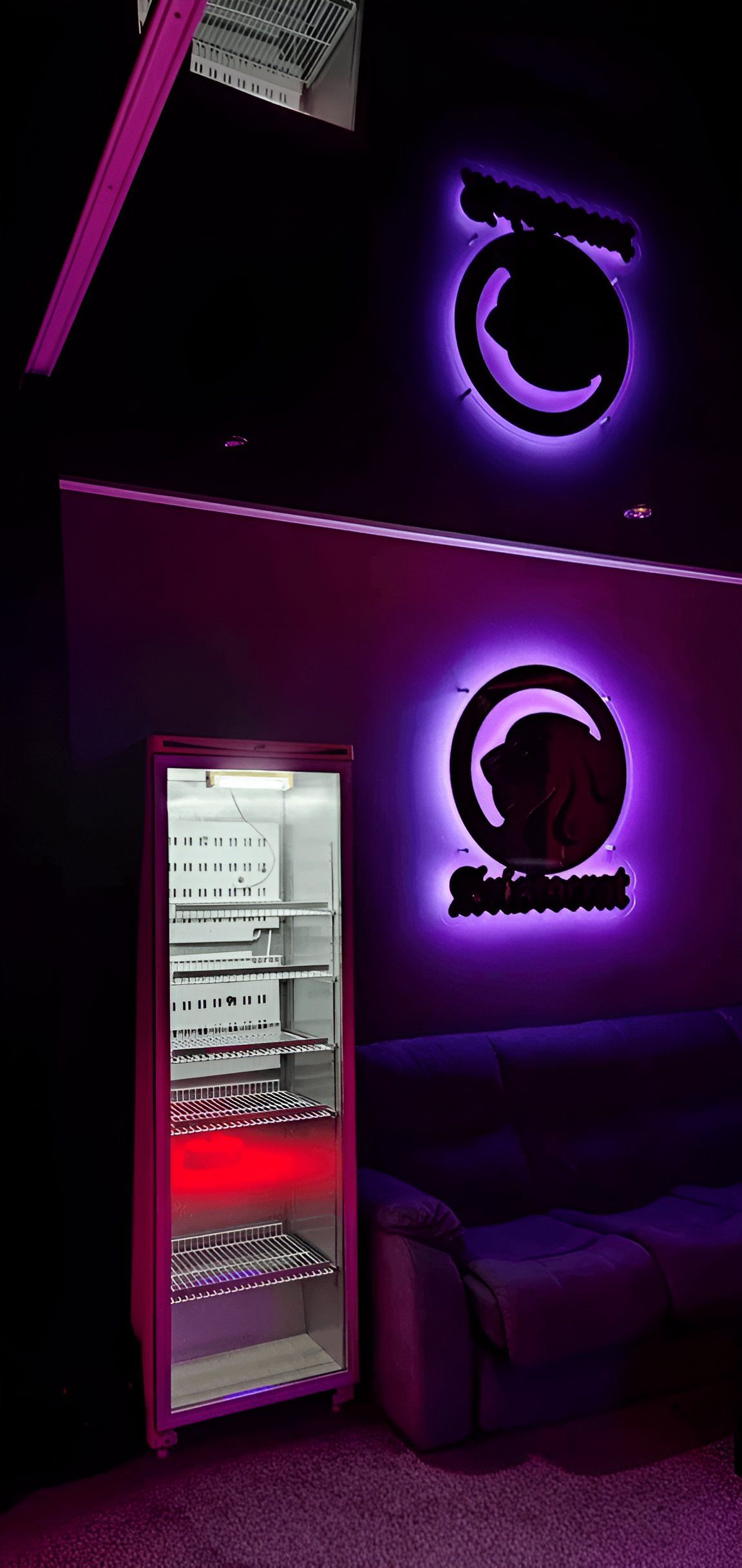 Aristocrat Men's Club - Nightclub in Almetyevsk, Russia