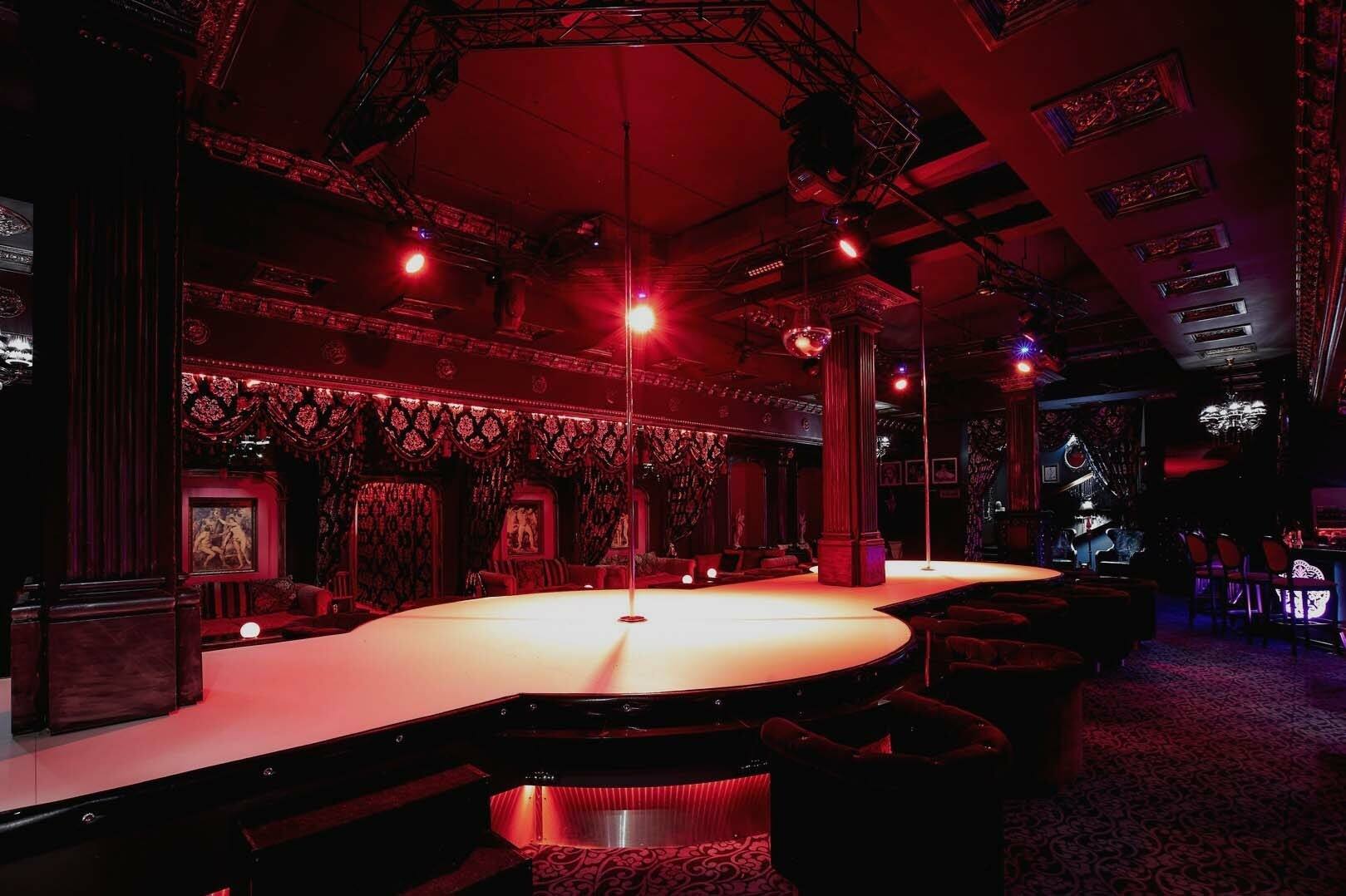 Striptiz Klub Charli - Nightclub in Barnaul, Russia