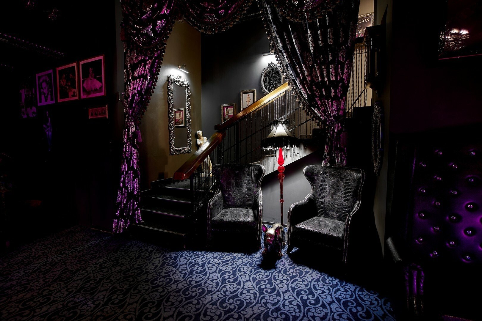 Striptiz Klub Charli - Nightclub in Barnaul, Russia