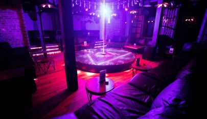 Стриптиз-клуб Zажигалка (Zazhigalka Barnaul) - Nightclub in Barnaul, Russia