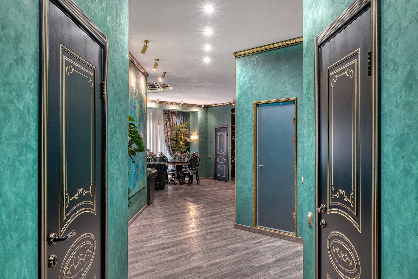 Мужской клуб Sochi Mens Club (Red Room) - Nightclub in Bolshoy Sochi, Russia