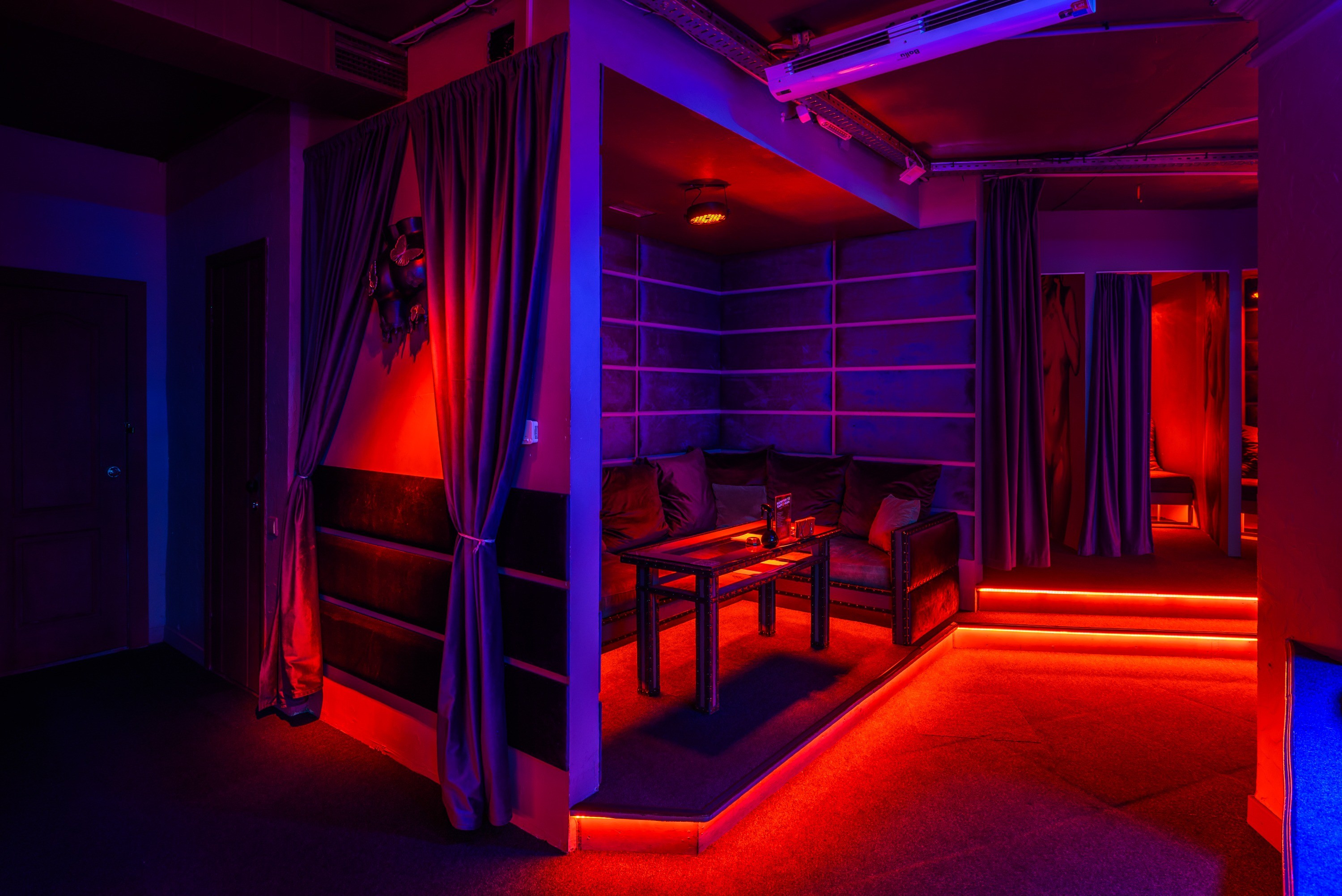Burlesque - Nightclub in Cheboksary, Russia