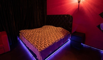Caramel Premium Men'S Club - Erotic Massage in Chelyabinsk, Russia