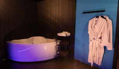 Caramel Premium Men'S Club - Erotic Massage in Chelyabinsk, Russia