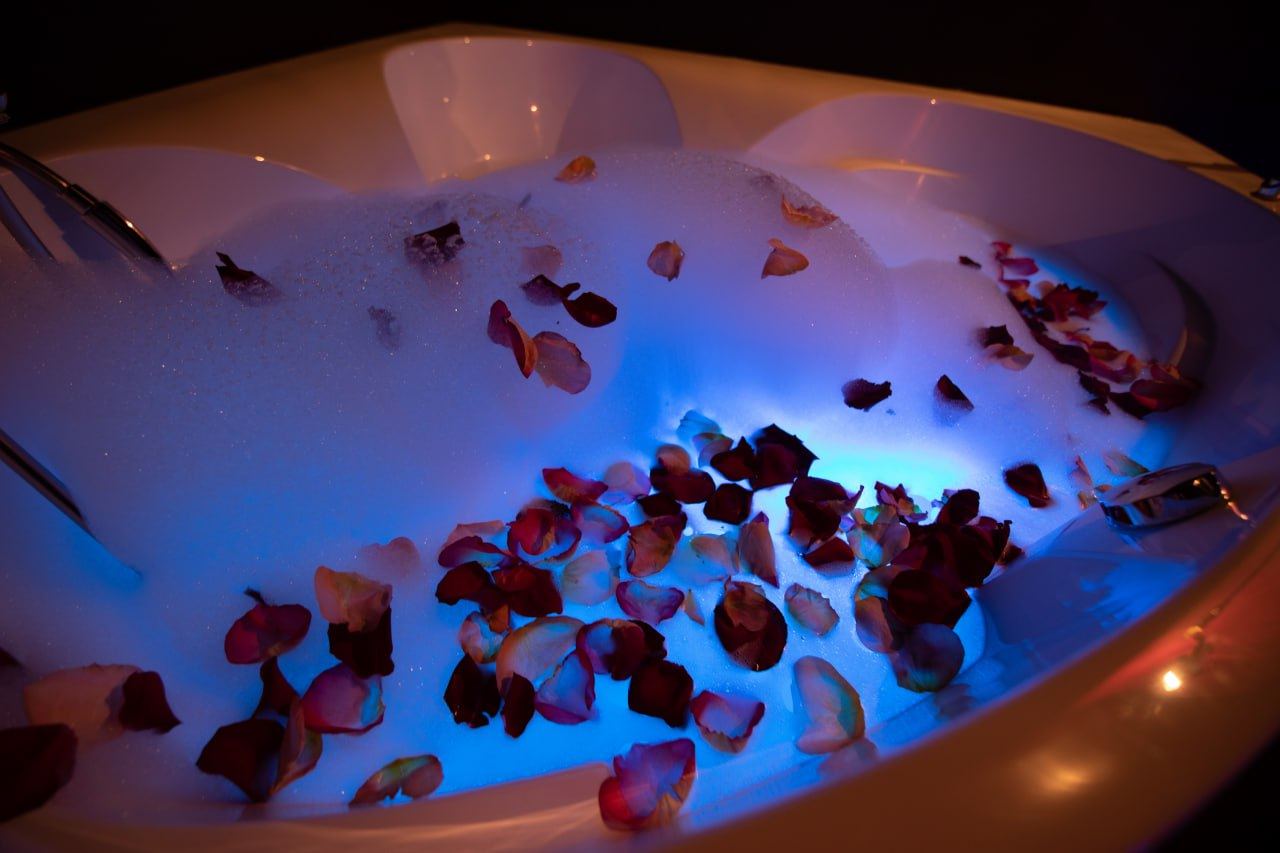 Caramel Premium Men'S Club - Erotic Massage in Chelyabinsk, Russia
