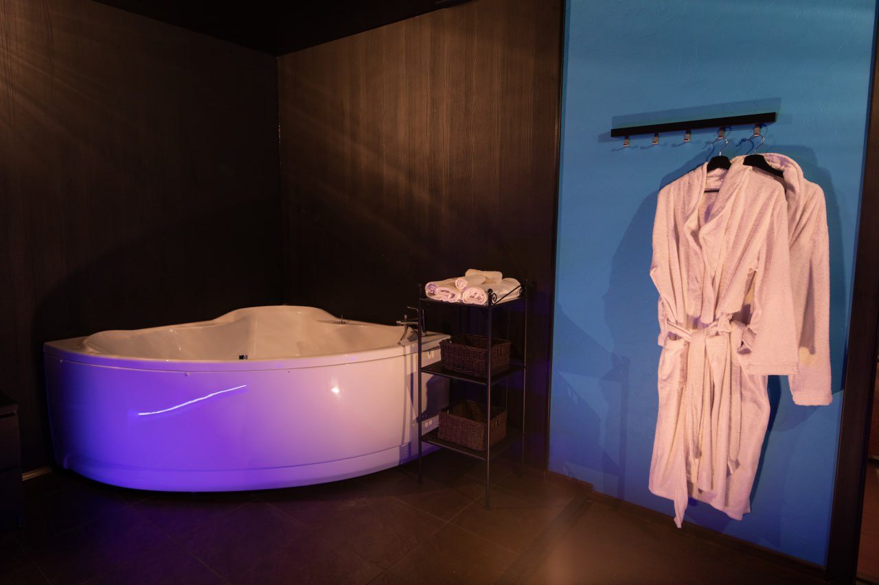 Caramel Premium Men'S Club - Erotic Massage in Chelyabinsk, Russia