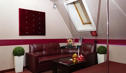 Le Theatre - Erotic Massage in Chelyabinsk, Russia