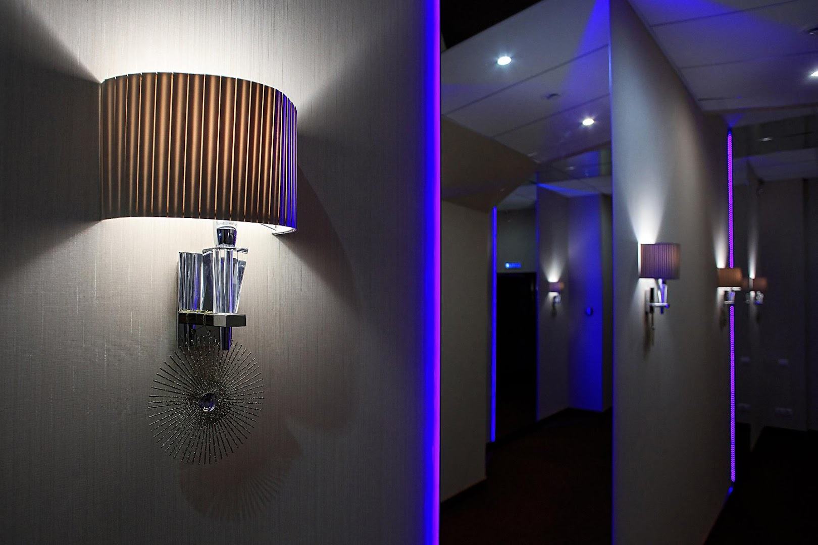 Le Theatre - Erotic Massage in Chelyabinsk, Russia