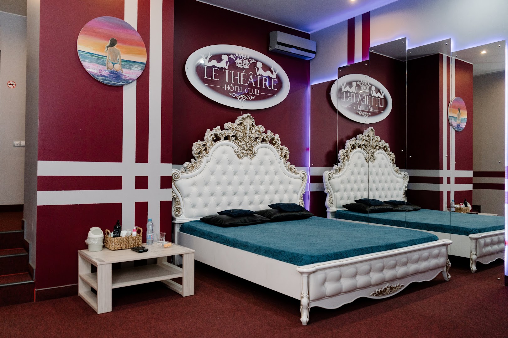 Le Theatre - Erotic Massage in Chelyabinsk, Russia