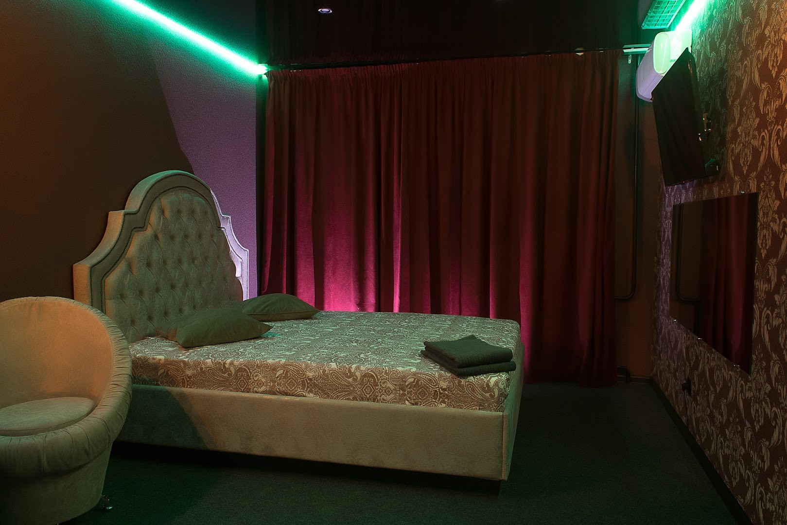 Мужской спа-салон Dolls - Erotic Massage in Chelyabinsk, Russia